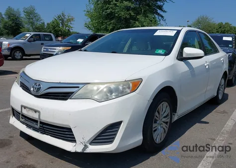 2014 Toyota Camry Le из США, поврежденный, VIN 4T4BF1FK7ER388285